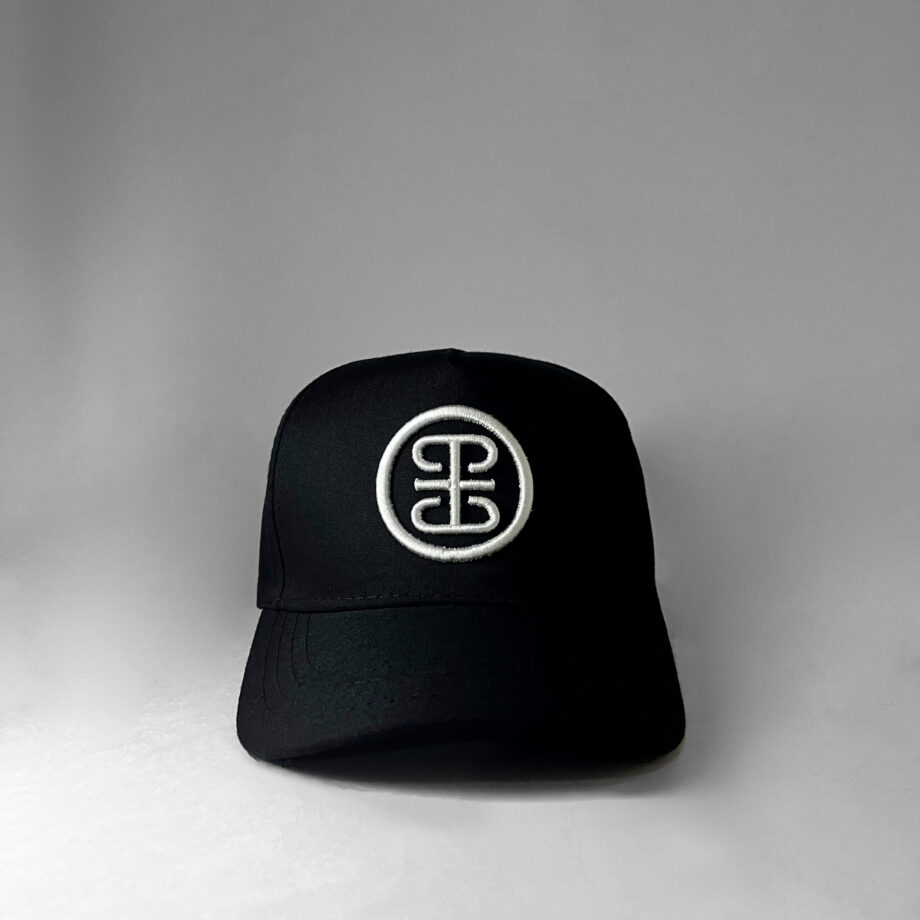 Gorra Negra Luca Peregrino — Logo